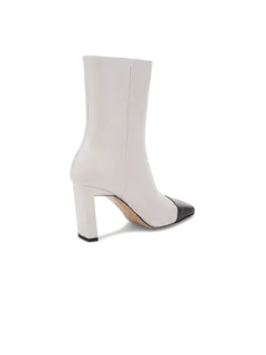 حذاء بوت إيسا