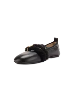 حذاء باليرينا جون