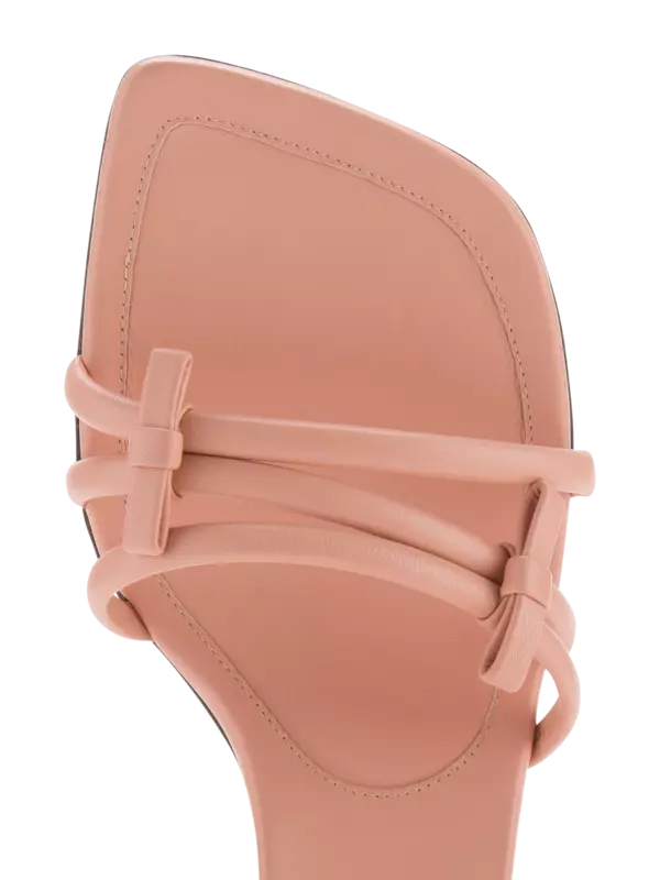 حذاء ميول جوليو مزين بعقدة فيونكة