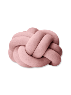 KNOT CUSHION 30x30x15 CM 650 G