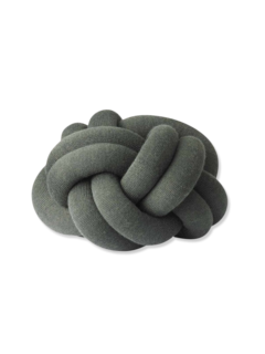 KNOT CUSHION 30x30x15 CM 650 G