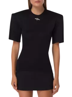 تيشيرت بأكمام قصيرة