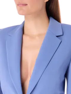 بليزر مزين بثقوب