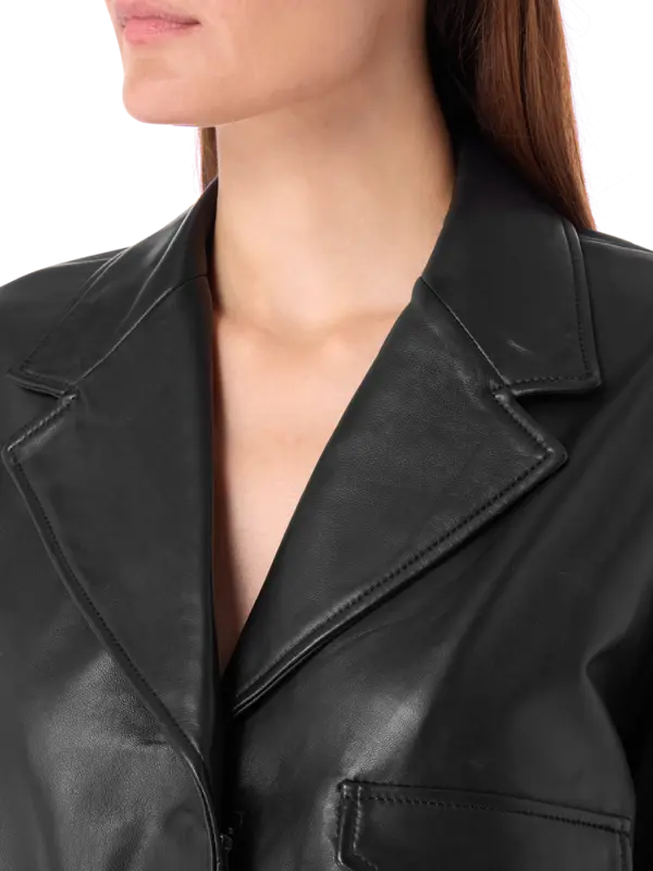 جاكيت تشارلي من الجلد