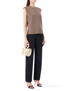 فيست من الكشمير مزين بفتحات