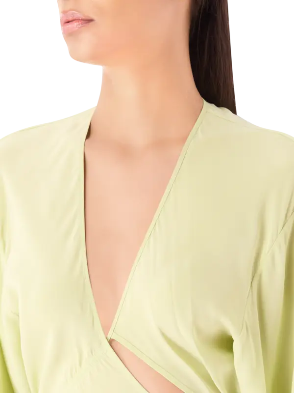 /original/24043198_CHEB_Green_4.png_convert-600x800