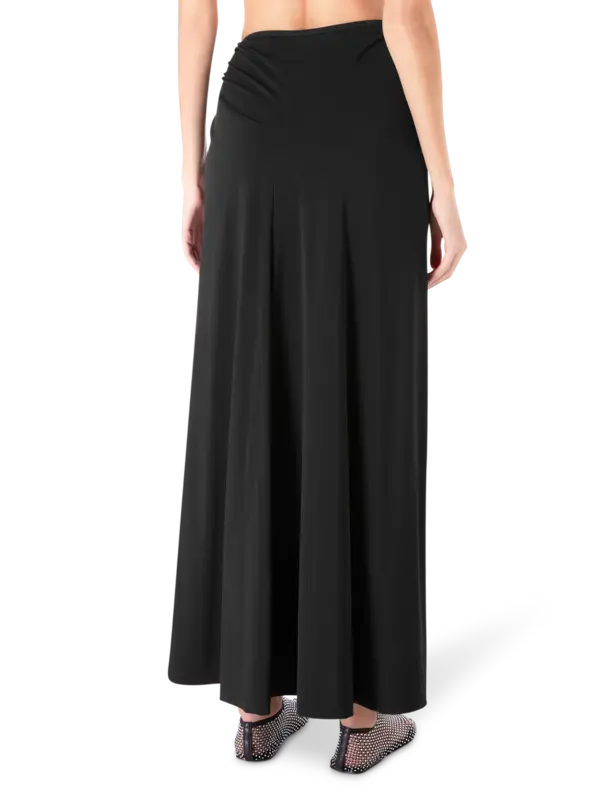 /original/24047067_CHEB_BLACK_3.png_convert-600x800