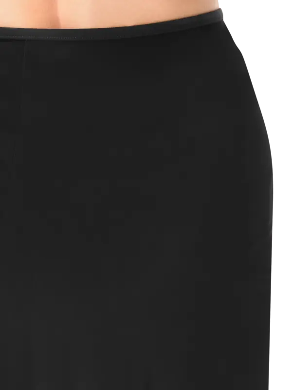 /original/24047067_CHEB_BLACK_5.png_convert-600x800