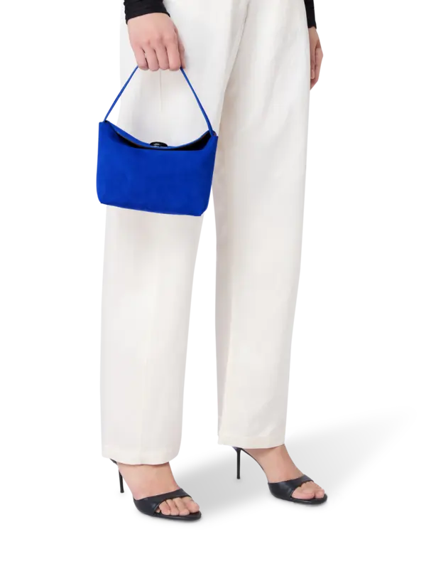 /original/24048352_CHEB_Yves Blue_2.png_convert-600x800