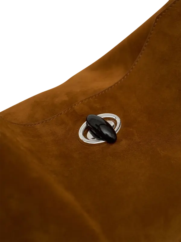 /original/24048355_CHEB_RussetTan_3.png_convert-600x800