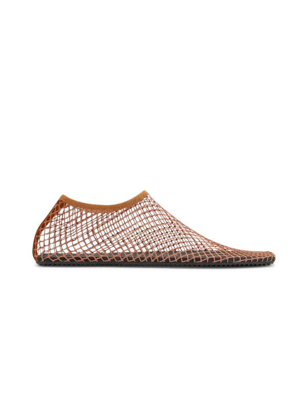 /original/24049264_CHEB_BarnadaBro_1.png_convert-600x800