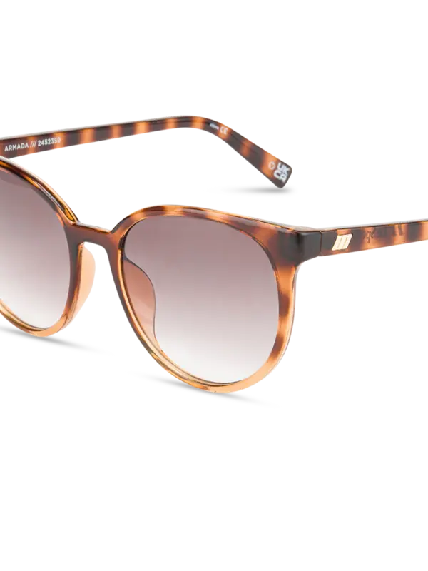 نظارة شمسية أرمادا