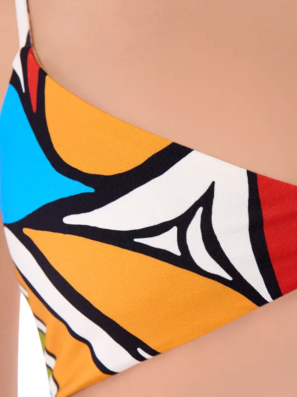 /original/24A032_CALA_VitralMul_4.png_convert-600x800