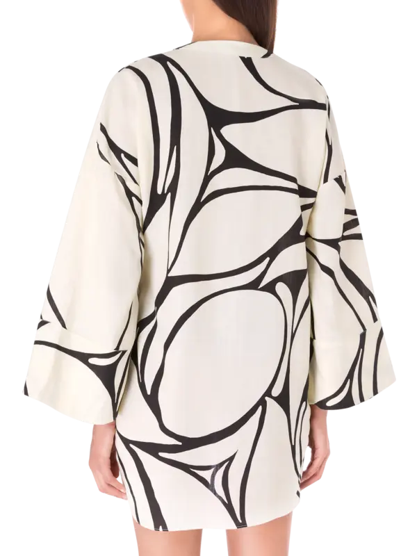 /original/24A043_CALA_Vitralbw_3.png_convert-600x800