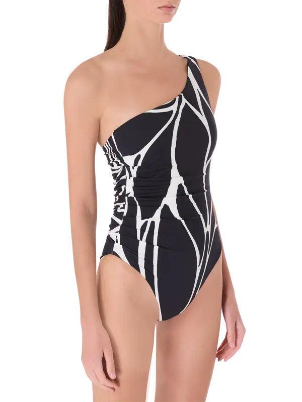 /original/24A044_CALA_Vitralbw_2.png_convert-600x800