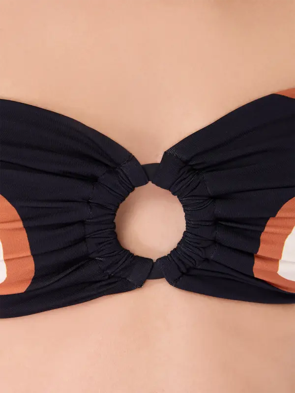 /original/24A059_CALA_Precobw_4.png_convert-600x800