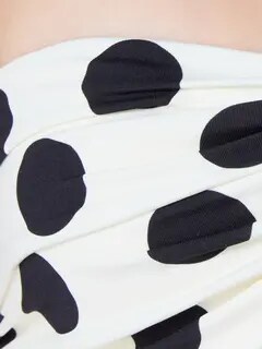 /original/24C390_CALA_Balibw_4.png_convert-240x320