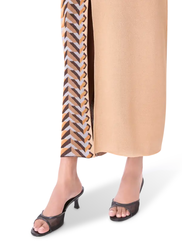 /original/24HMJU011ML0302_PACO_V191graphi_5.png_convert-600x800