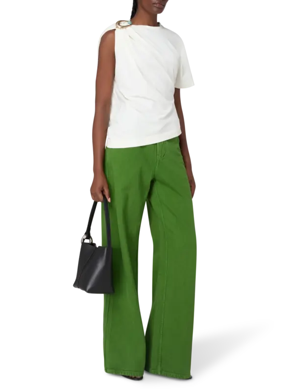 /original/25031947_CHEB_White_2.png_convert-600x800