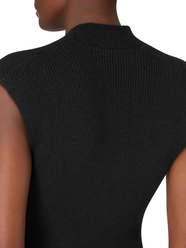 /original/25033744_CHEB_Black_6.png_convert-600x800