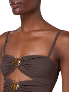 /original/25047367_CHEB_Umber_4.png_convert-240x320