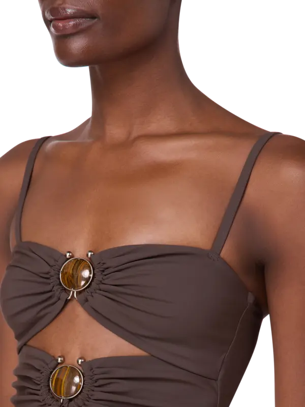 /original/25047367_CHEB_Umber_4.png_convert-600x800