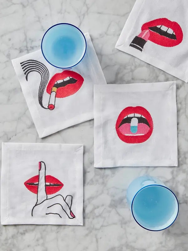 /original/25953_JOAD_White_Red_2.png_convert-600x800