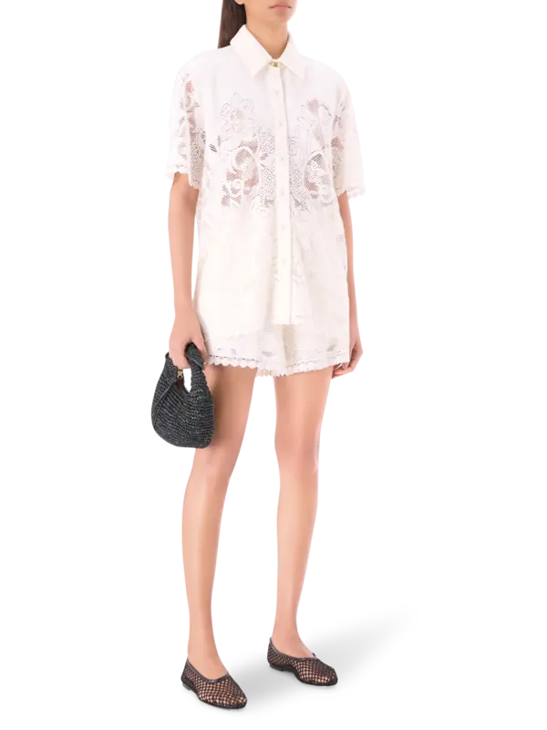 /original/25CR1116_AJE_White_2.png_convert-600x800