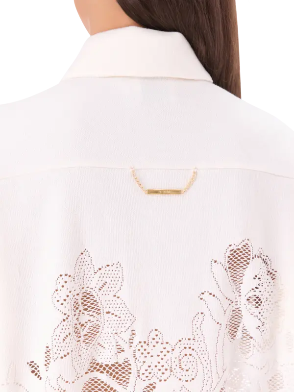 /original/25CR1116_AJE_White_5.png_convert-600x800