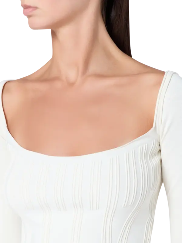 /original/25F2TO07881133_THMU_1014 Snow_4.png_convert-600x800