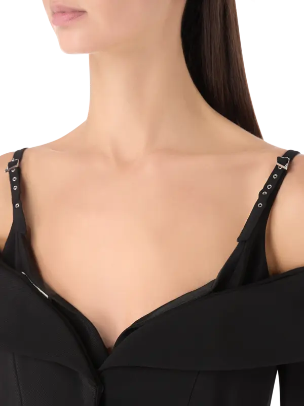 /original/25P1VE0453196_THMU_BLACK 1999_4.png_convert-600x800