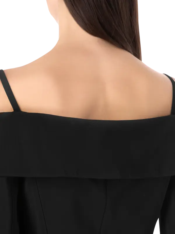 /original/25P1VE0453196_THMU_BLACK 1999_6.png_convert-600x800