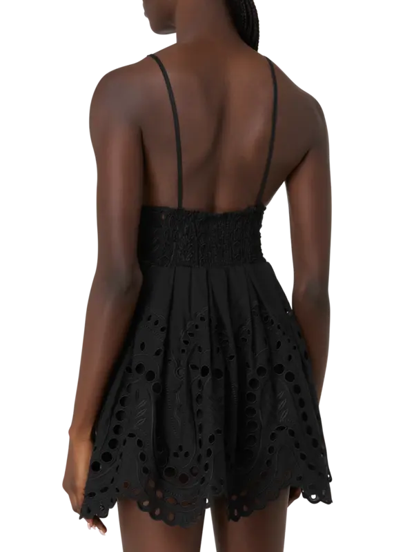 /original/263602_CHRO_BlkSealace_3.png_convert-600x800