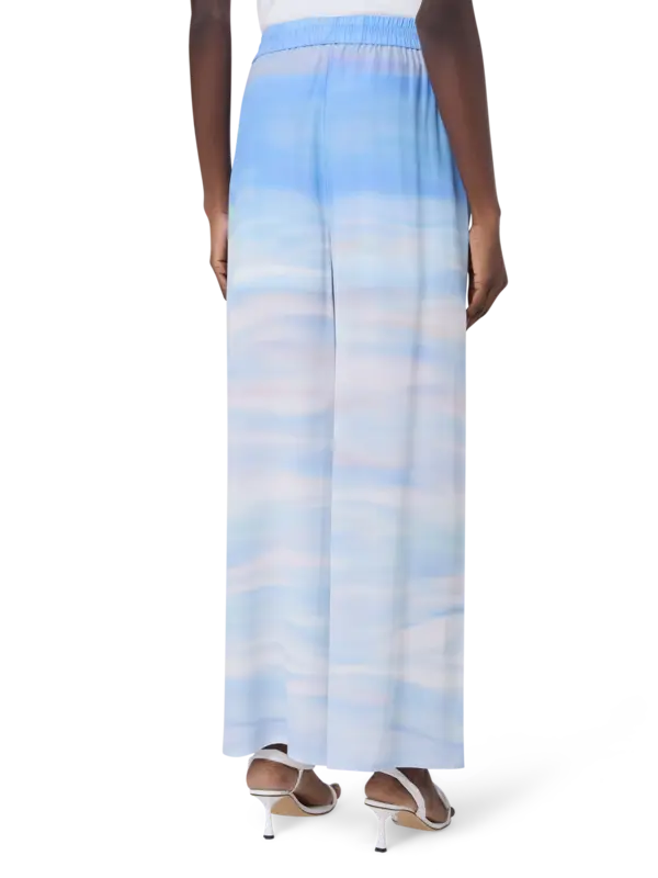 /original/26RE3126_AJE_Hrzn_3.png_convert-600x800