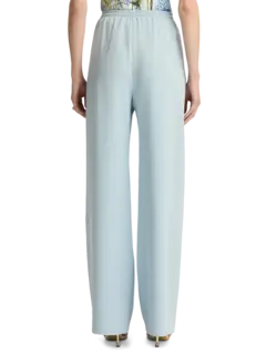 /original/26RN308HSG_CONS_Sky_2.png_convert-240x320