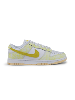 Nike Dunk Low Strike Yellow (W)HYP Feb9 / 7.5 US / DM9467-70