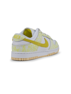 Nike Dunk Low Strike Yellow (W)HYP Feb9 / 7.5 US / DM9467-70