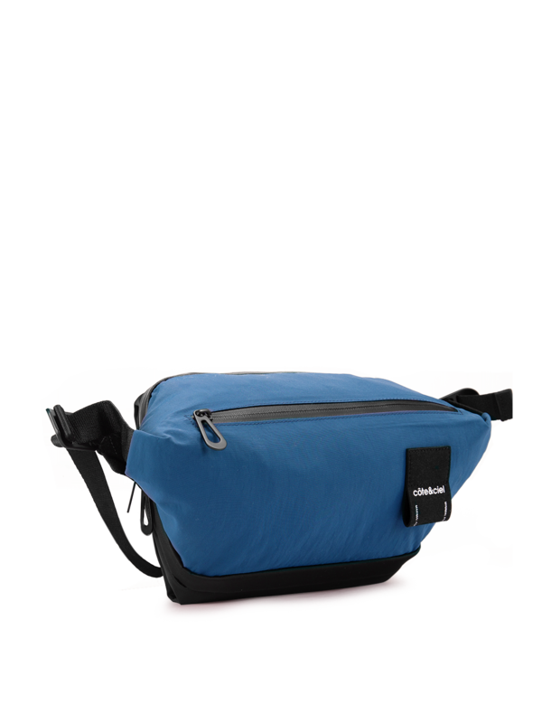 Isarau Soft Sling Bag