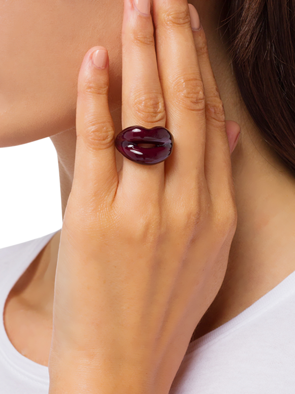 Hotlips Ring