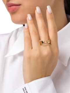 Ring With Siamite Wire