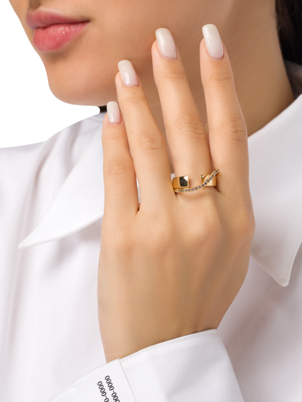 Ring With Siamite Wire