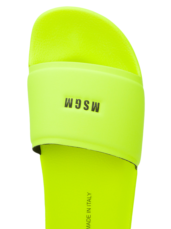 Two-Tone Slides with Logo Print