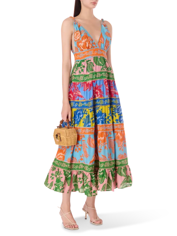 فستان طويل من الدانتيل بتصميم مستوحى من الحديقة مع أوشحة