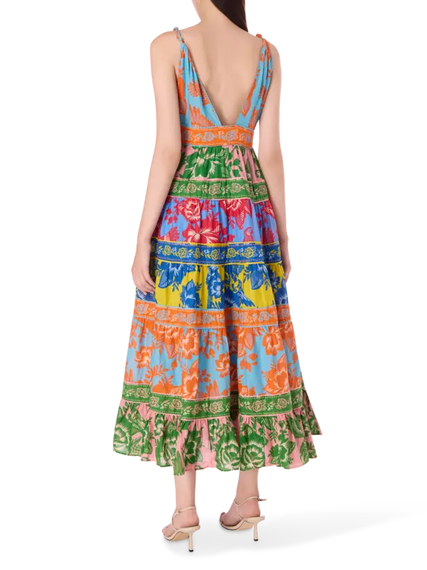 فستان طويل من الدانتيل بتصميم مستوحى من الحديقة مع أوشحة