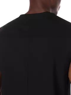 فيست من الصوف بدون أكمام