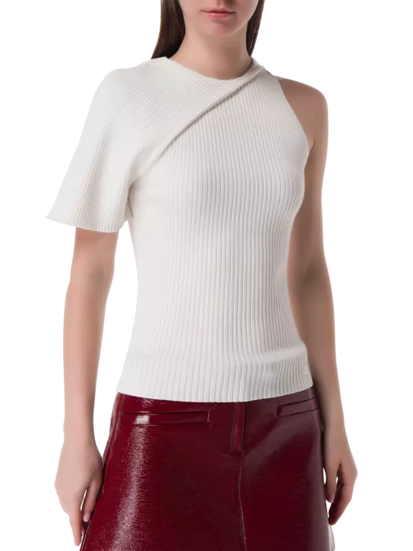 سترة محبوكة بتصميم مموج مضلع بقصة غير متماثلة