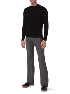 سترة محبوكة مضلعة بتصميم متعدد