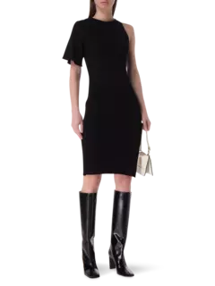 فستان طويل محبوك مضلع بتصميم غير متماثل