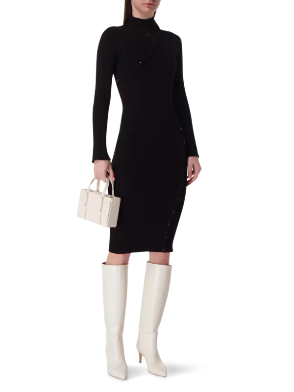 فستان طويل محبوك ومضلع بتصميم متعدد