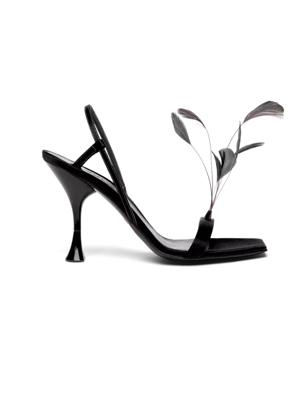 صندل كيمي بكعب عال مزين بالريش